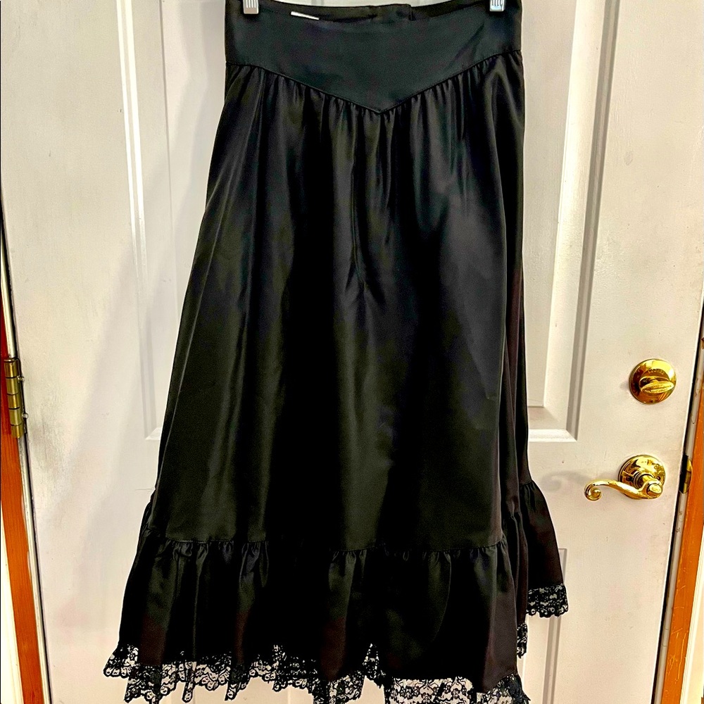 9 gunne sax Black midi skirt taffeta Jessica McClintock  lace vintage euc